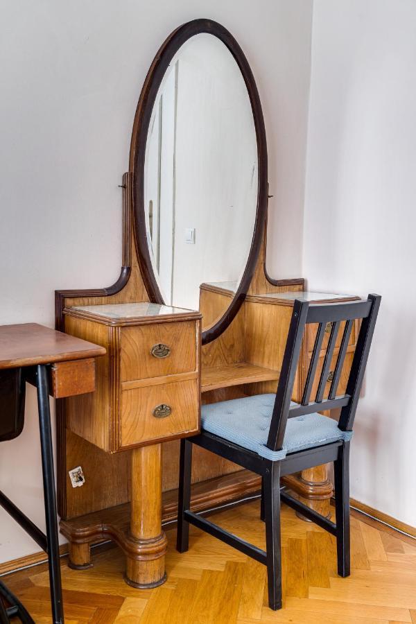Vintage Apartment In The Jewish Quarter Будапеща Екстериор снимка