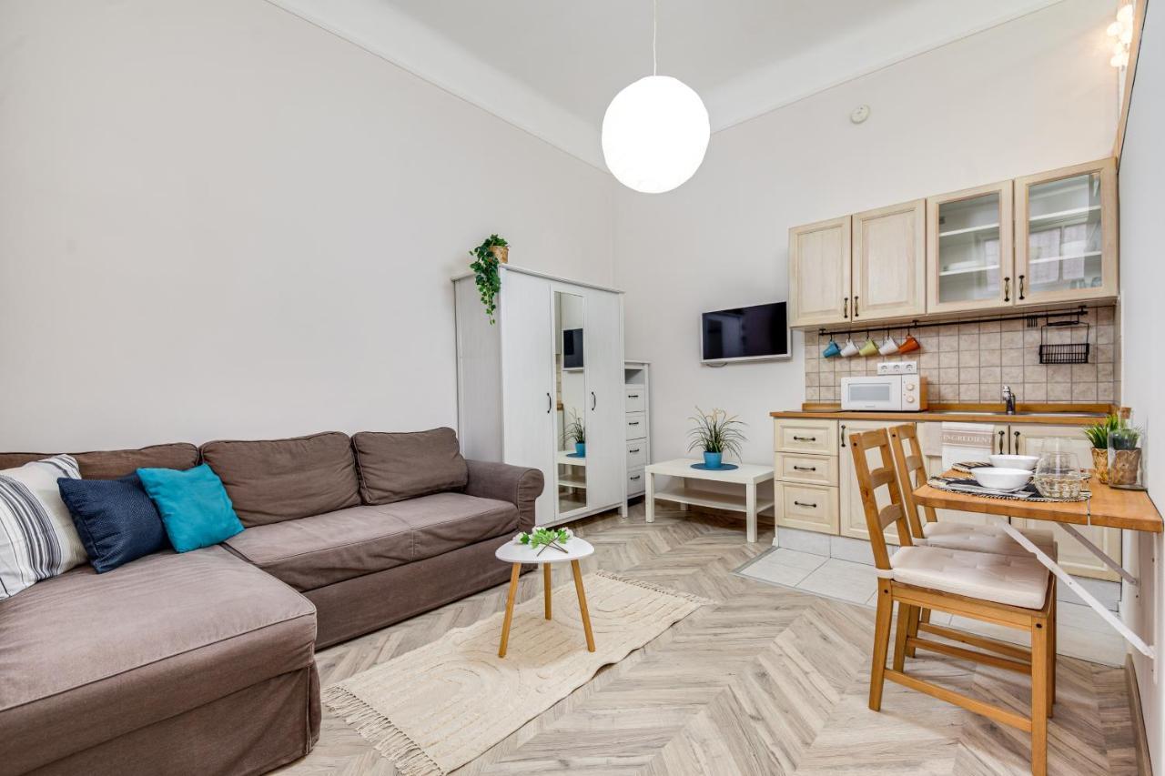 Vintage Apartment In The Jewish Quarter Будапеща Екстериор снимка