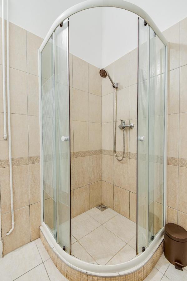 Vintage Apartment In The Jewish Quarter Будапеща Екстериор снимка