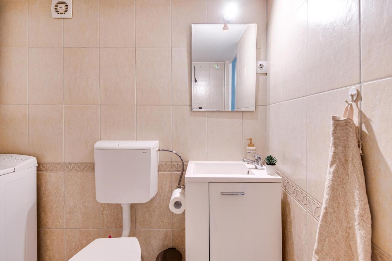 Vintage Apartment In The Jewish Quarter Будапеща Екстериор снимка